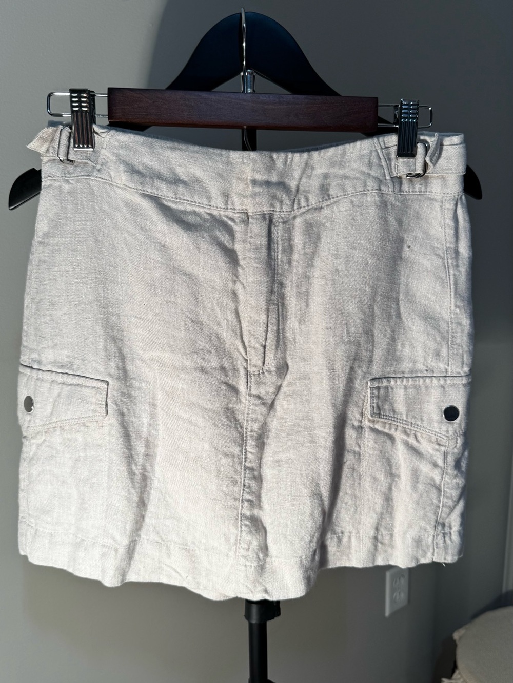 Athleta 100% Linen Cargo Skirt Size 6 Beige Tan Utility Mini Skirt